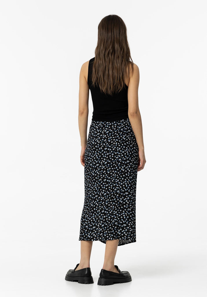 Black Floral Ruched Skirt Trousers & Skirts Elmay Boutique 