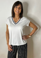 Peruzzi White & Black V Neck Top Tops & knitwear Elmay Boutique 